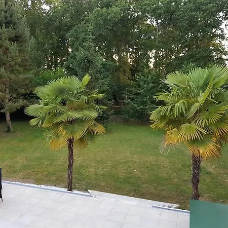 Ferienhaus Grande Maison Avec Piscine Couverte Et Jacuzzi *