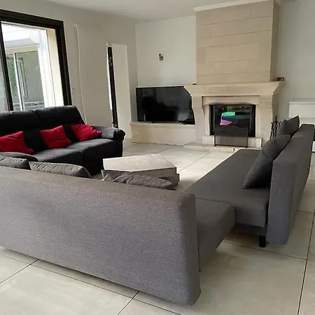 Ferienhaus Grande Maison Avec Piscine Couverte Et Jacuzzi
