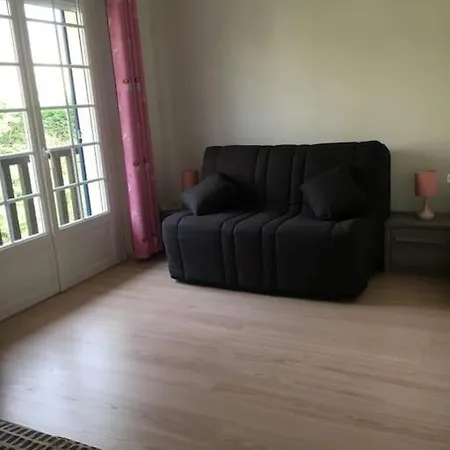 Grande Maison Avec Piscine Couverte Et Jacuzzi Ferienhaus *